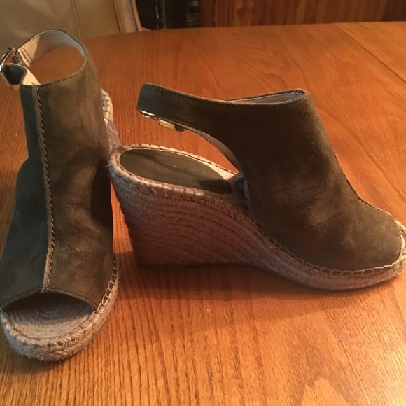 Banana Republic Shoes - Banana Republic peep toe wedges